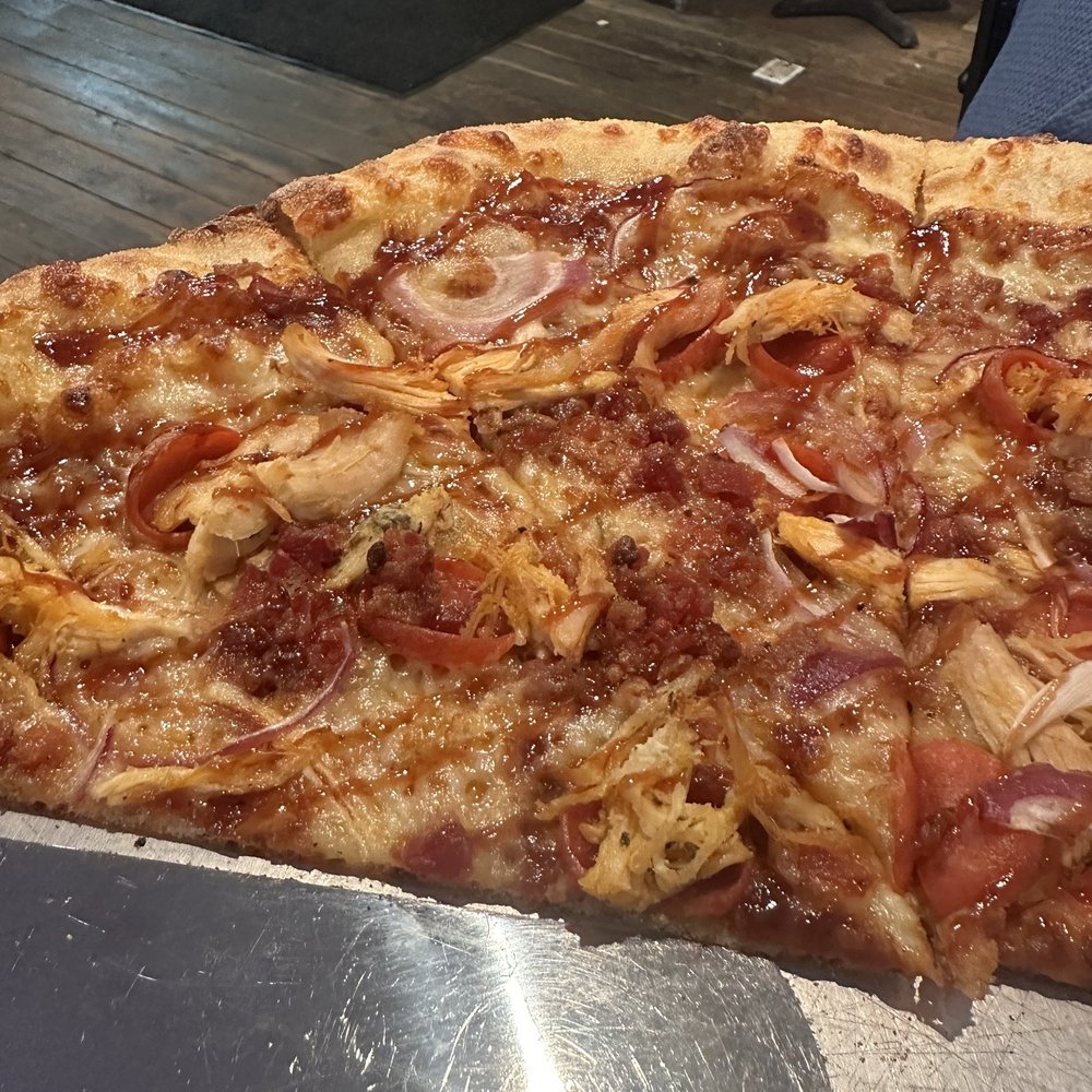 Nicko's Pizza - The best BBQ Pie - Pizza Near Me - Euharlee, Georgia