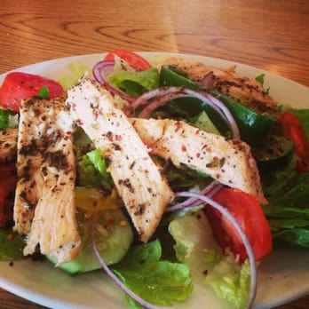 Amore Brick Oven Pizza - Garden salad minus black olives and artichokes - Pizza Near Me - Estero, Florida