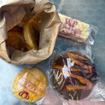 Queen's Bakery - Bakeries Near Me - Los Angeles, California