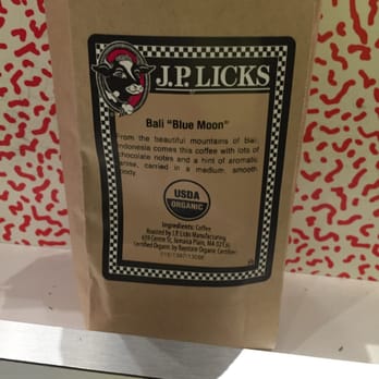 J.P. Licks - Assembly Row - This place has there own little bring home bags of coffee - Ice Cream & Frozen Yogurt Near Me - Somerville, Massachusetts
