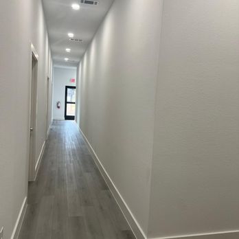 Clínica Hispana Sam y Lucas - Medical Centers Near Me - Irving, Texas