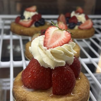 Queen Isabellas Bakery - Bakeries Near Me - Orange, California Queen Isabellas Bakery - Bakeries Near Me - Orange, California