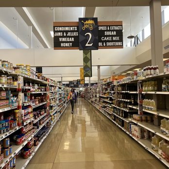 travis air force base store