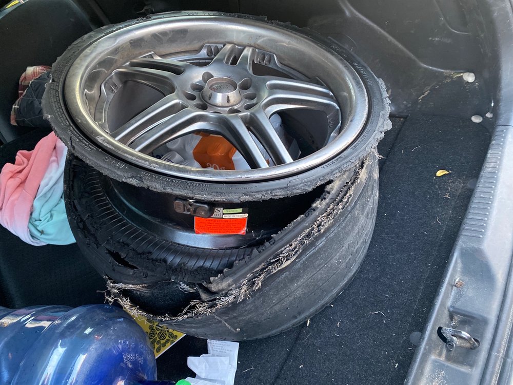 LES SCHWAB TIRE CENTER Updated September 2024 11 Photos & 73 Reviews 330 N 12th Ave