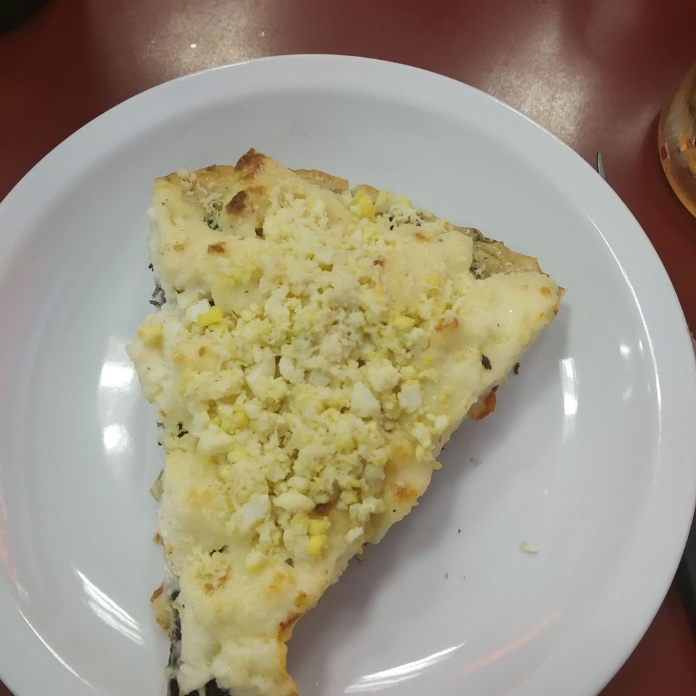 Kentucky - Veggie, egg and provolone - Pizza Near Me - Buenos Aires, C