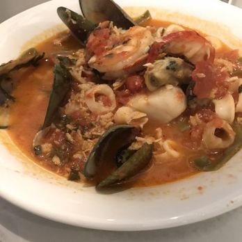 Mi Piace - Seafood linguine - Italian Near Me - Pasadena, California Mi Piace - Seafood linguine - Italian Near Me - Pasadena, California
