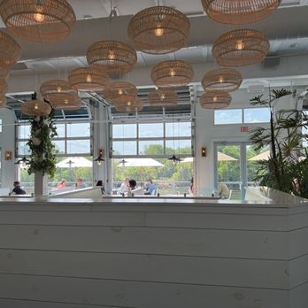Island Shrimp - More seating - Seafood Near Me - Richmond, Virginia