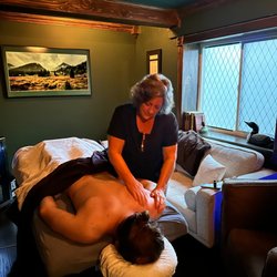 Magical Moments of Massage - Working in a client's home office in December 2022