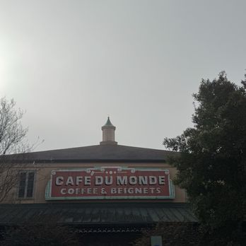 Cafe Du Monde - The restaurant - Coffee & Tea Near Me - Metairie, Louisiana