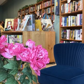 Lilliput Books - Bookstores Near Me - Chicago, Illinois Lilliput Books - Bookstores Near Me - Chicago, Illinois