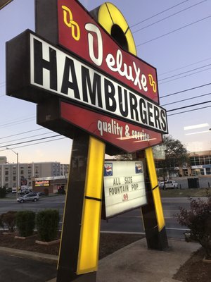 Deluxe Hamburgers by null