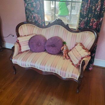 Myk-Beth's - Estate Liquidation Near Me - Richmond, Virginia