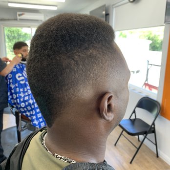 Barton Spring’s Tiny Barbershop - Barbers Near Me - Austin, Texas Barton Spring’s Tiny Barbershop - Barbers Near Me - Austin, Texas