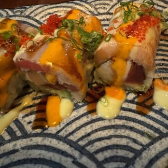 Takara - Weston Roll - Japanese Near Me - Canton, Massachusetts
