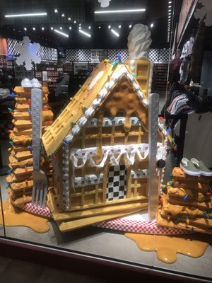 vans store crossiron mills