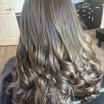 Naz beauty - Hair Salons Near Me - Round Rock, Texas