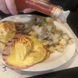 Classic Eggs Benedict