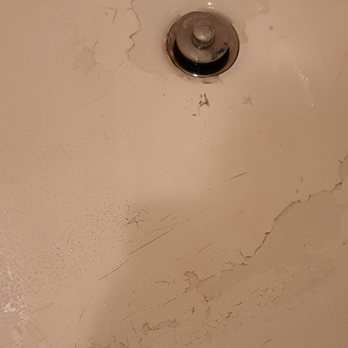 Econo Lodge I-40 Exit 286-Holbrook - Tub glaze all peeling and gross - Hotels Near Me - Holbrook, Arizona Econo Lodge I-40 Exit 286-Holbrook - Tub glaze all peeling and gross - Hotels Near Me - Holbrook, Arizona
