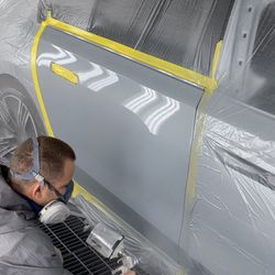 Hovee's Auto Body & Paint - Paint job for BMW 740i