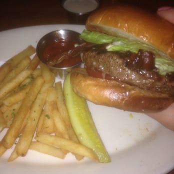 Lumberyard - Lumberyard Signature Burger $16 - New American Near Me - Laguna Beach, California