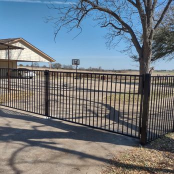 ATX Gate - Fences & Gates Near Me - Liberty Hill, Texas ATX Gate - Fences & Gates Near Me - Liberty Hill, Texas