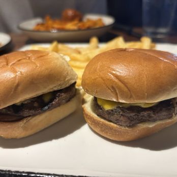 Tommy's Tavern and Tap - Kids sliders - American Near Me - Sea Bright, New Jersey Tommy's Tavern and Tap - Kids sliders - American Near Me - Sea Bright, New Jersey