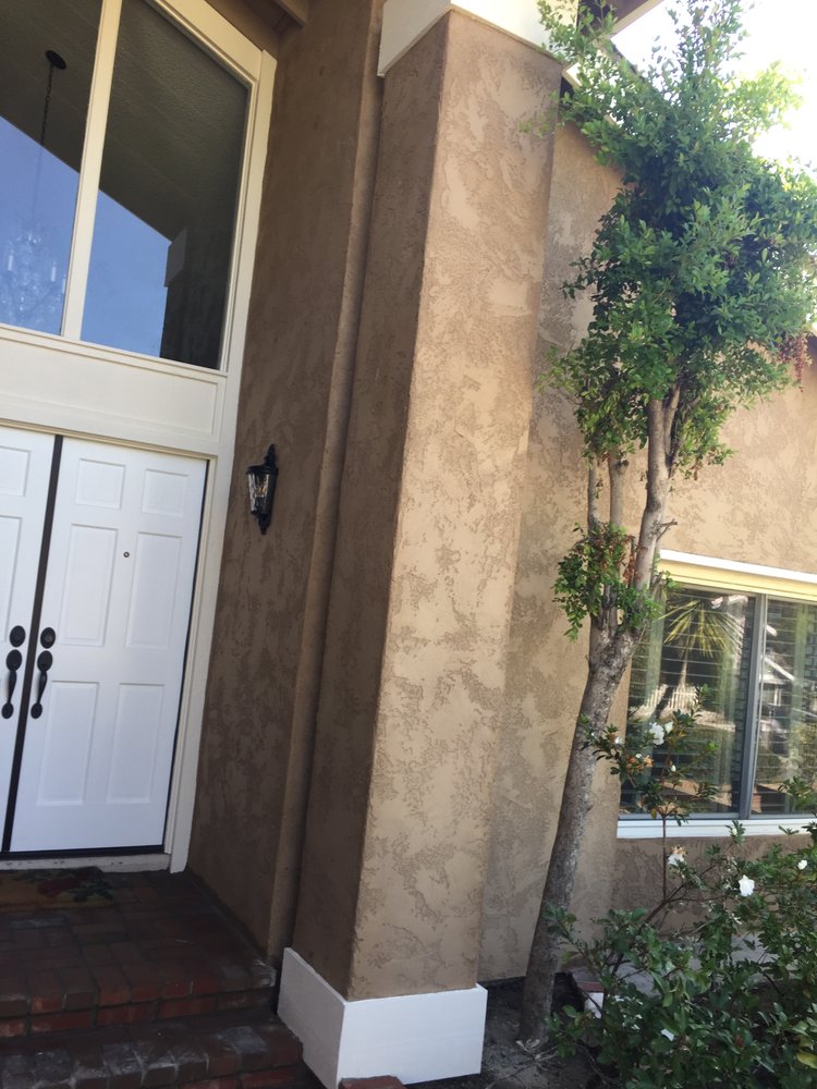 Slide of R & R Paint