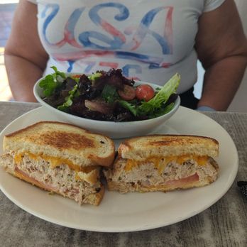 The Grill on Main - American Near Me - La Quinta, California The Grill on Main - American Near Me - La Quinta, California