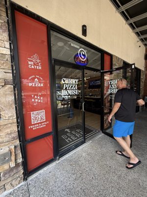Curry Pizza House X Hidden Tap & Barrel - Alpharetta by null