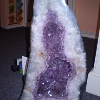 Art & Magic - Amethystdruse Brasilien 28,6 kg - Shopping Near Me - Berlin, BE Art & Magic - Amethystdruse Brasilien 28,6 kg - Shopping Near Me - Berlin, BE
