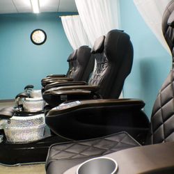 First Impressions Salon & Spa - Enjoy one of our pedicures at our Centre location!