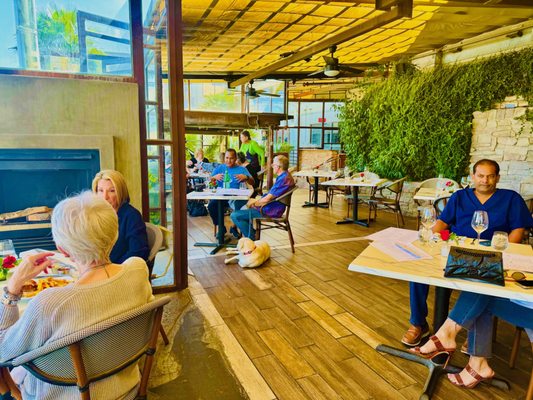 Marché Bacchus by null