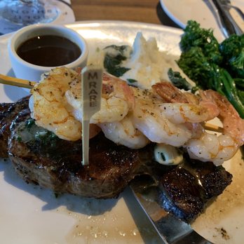 Yard House - Vegetarian Near Me - Gaithersburg, Maryland Yard House - Vegetarian Near Me - Gaithersburg, Maryland