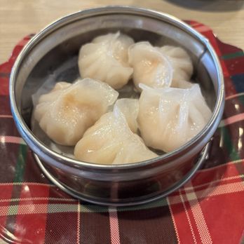 YU Noodles - Crystal shrimp dumplings - Ramen Near Me - Columbia, South Carolina YU Noodles - Crystal shrimp dumplings - Ramen Near Me - Columbia, South Carolina
