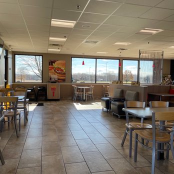 Burger King - Dining Area - Burgers Near Me - Bellville, Ohio Burger King - Dining Area - Burgers Near Me - Bellville, Ohio