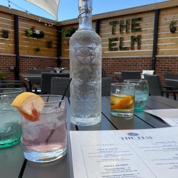 The Elm - Qhound and Elm Old Fashioned - New American Near Me - La Grange, Illinois The Elm - Qhound and Elm Old Fashioned - New American Near Me - La Grange, Illinois