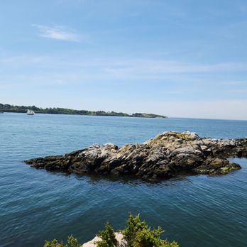 Fort Wetherill State Park - Parks Near Me - Jamestown, Rhode Island