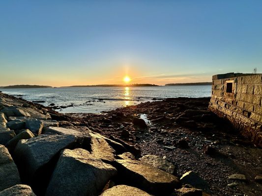 Spring Point Ledge Lighthouse by null