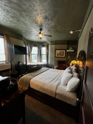 Basin Park Hotel by null