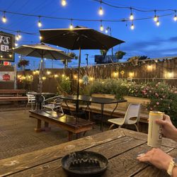 O'leaver's Pub - Beer garden