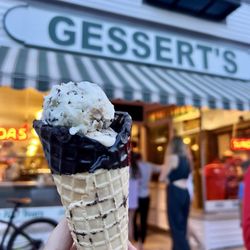 Gesserts Ice Cream and Confectionery