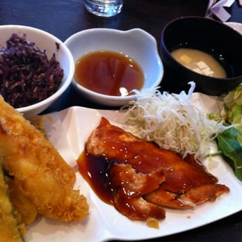 Sushiholic - Lunch Special: Salmon Teriyako + Tempura Combo w/multi-grain rice - Japanese Near Me - Novato, California Sushiholic - Lunch Special: Salmon Teriyako + Tempura Combo w/multi-grain rice - Japanese Near Me - Novato, California