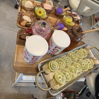 Era Nail Lounge - Monthly special pedicure -bee lemony pedicure - Nail Salons Near Me - Orlando, Florida Era Nail Lounge - Monthly special pedicure -bee lemony pedicure - Nail Salons Near Me - Orlando, Florida