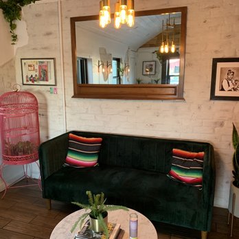 Deseo Coffee Shack - Cozy - Coffee & Tea Near Me - Phoenix, Arizona