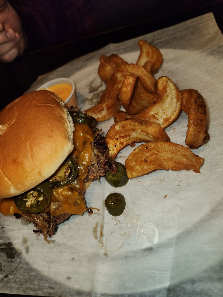 Food from Pigskin Sports Bar & Grill