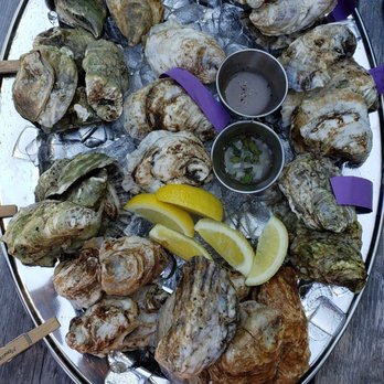 Glidden Point Oyster Farms - Seafood Markets Near Me - Edgecomb, Maine