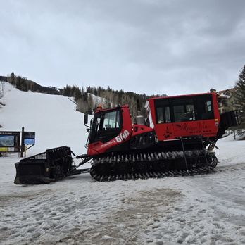 Alpino Vino - Snow cat - Italian Near Me - Telluride, Colorado Alpino Vino - Snow cat - Italian Near Me - Telluride, Colorado