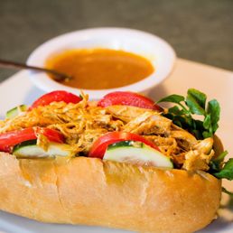 Pan Relleno Con Pollo