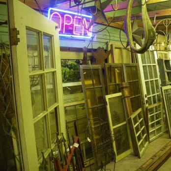 Iron Horse Second Hand Store - Antiques Near Me - Bend, Oregon