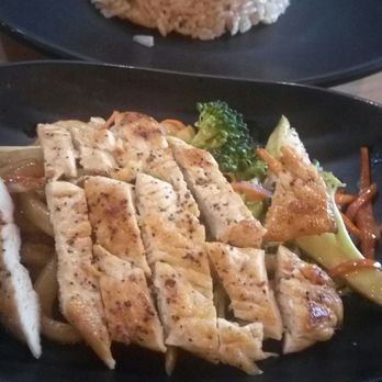 Akino - Sushi Bars Near Me - Elmhurst, New York Akino - Sushi Bars Near Me - Elmhurst, New York